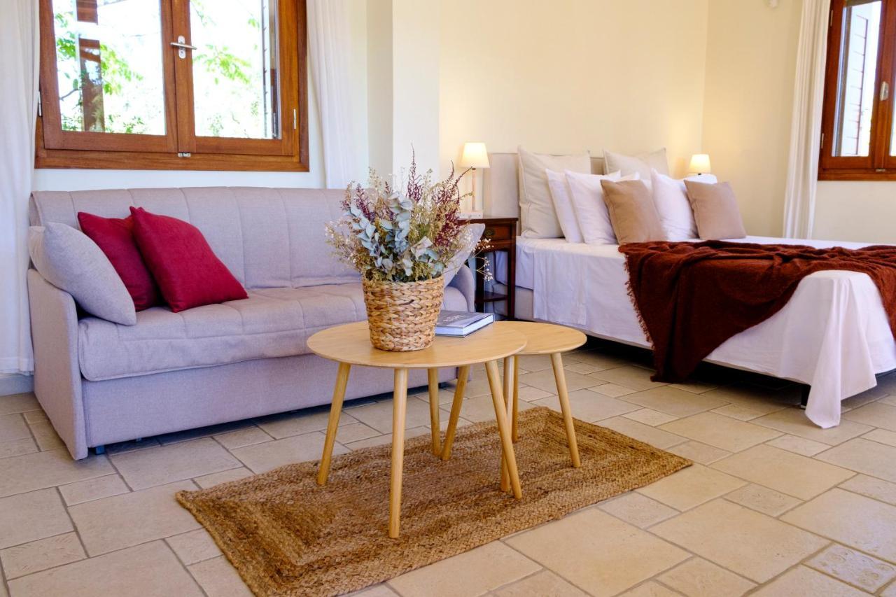 Pyrgos Ralli Estate Guesthouse Aegina エクステリア 写真