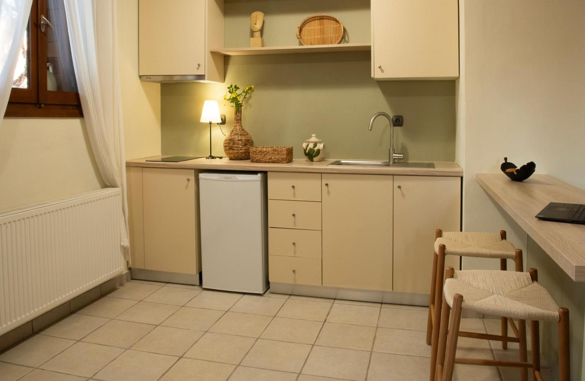 Pyrgos Ralli Estate Guesthouse Aegina エクステリア 写真