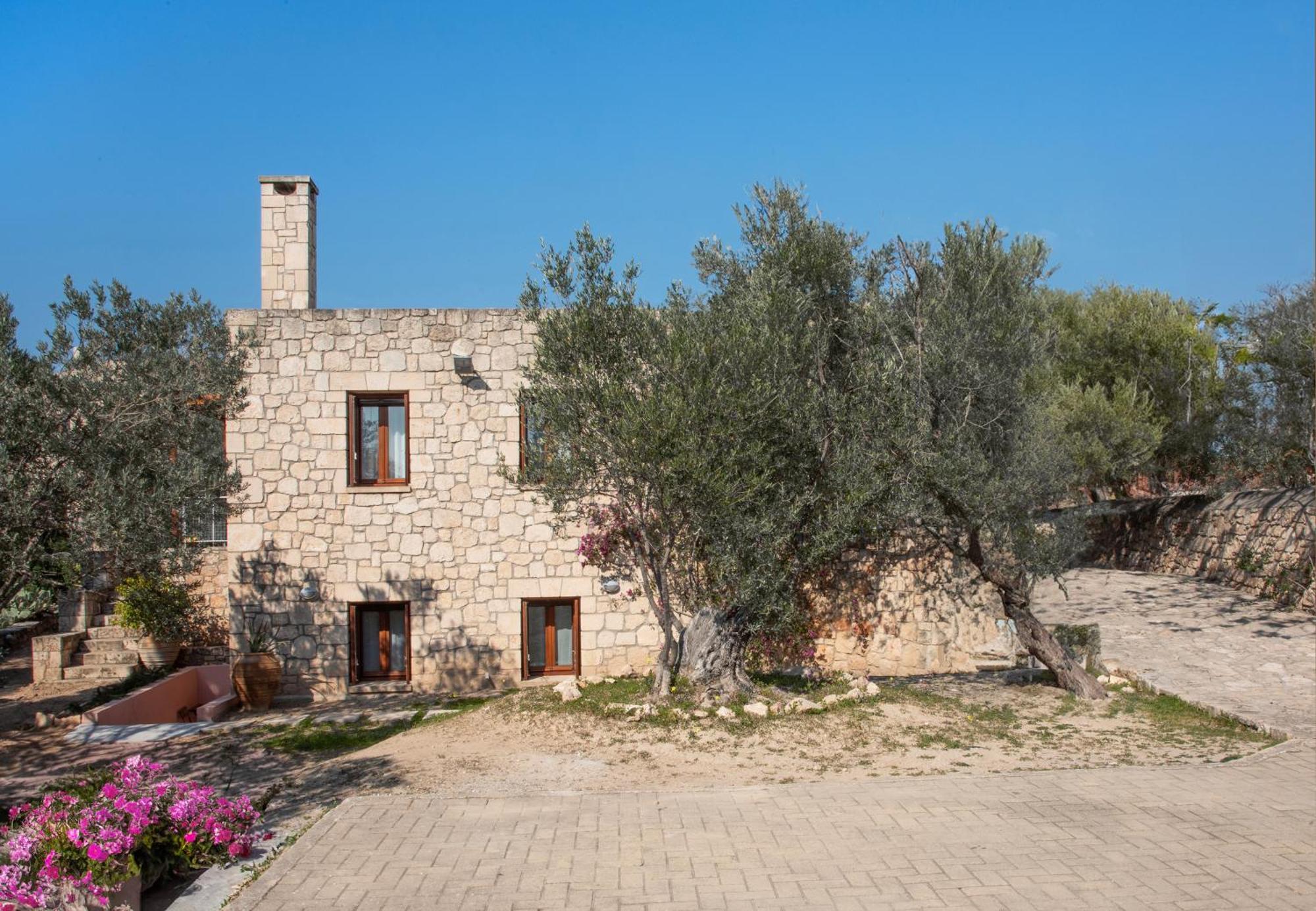 Pyrgos Ralli Estate Guesthouse Aegina エクステリア 写真