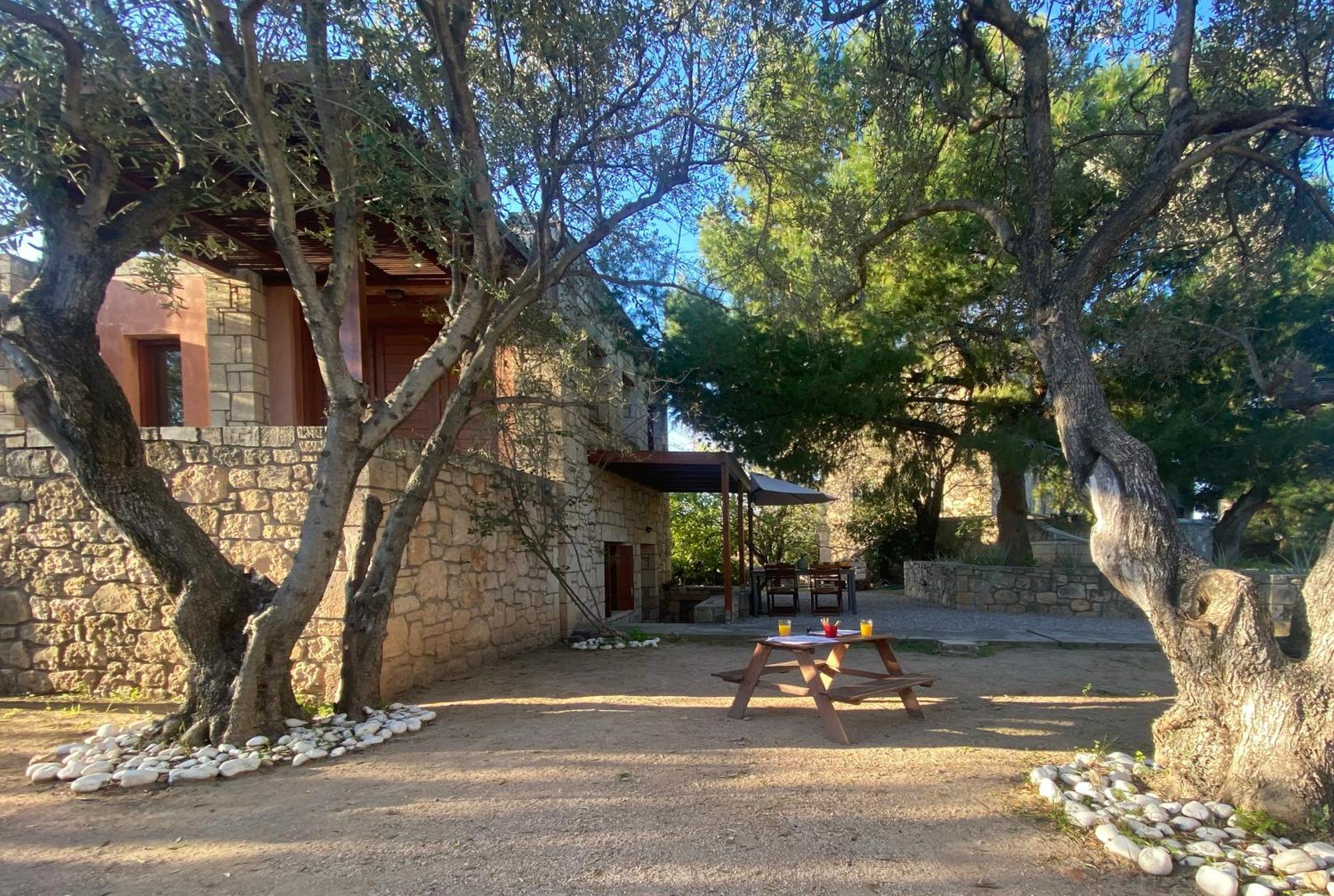 Pyrgos Ralli Estate Guesthouse Aegina エクステリア 写真